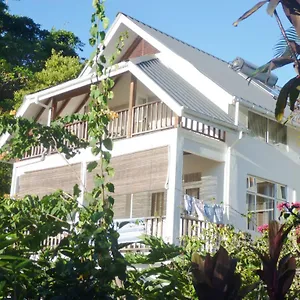 Apartment La Batie Selfcatering, Beau Vallon (Mahe)