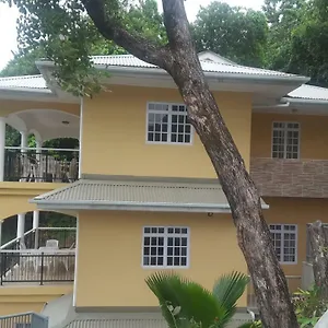 Apartment Bay View, Anse Royale